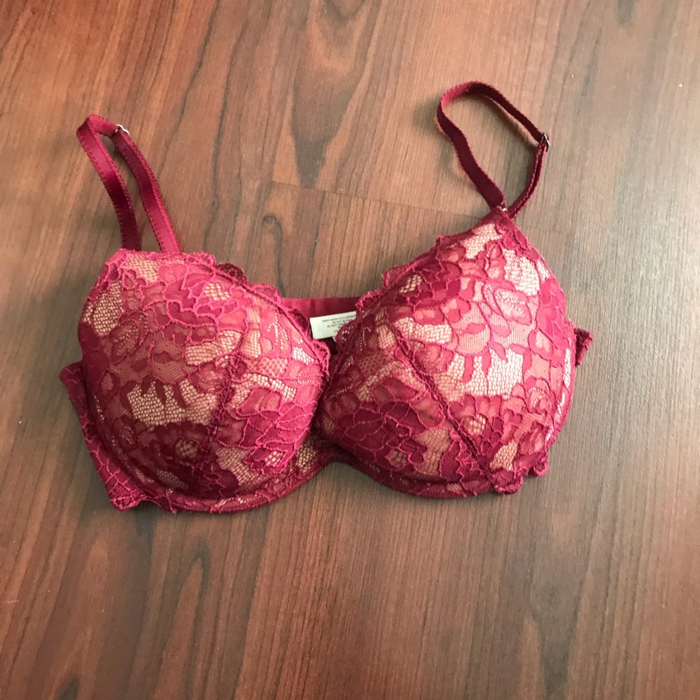 Victoria’s Secret push up bra